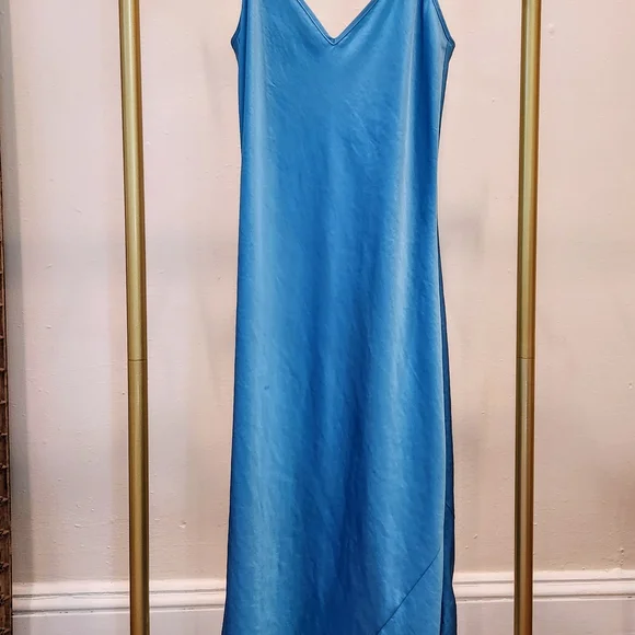 Wilfred | Dresses | Aritzia Wilfred Blue Midi Dress With Elegant Vneckline  | Poshmark